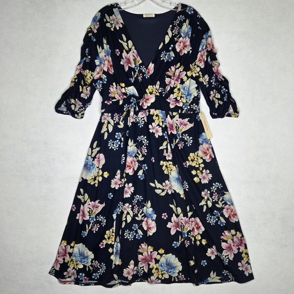 Kiyonna NWT Essential Wrap Dress Flirty Classic Navy Floral 3/4 Sleeve Womens 1X